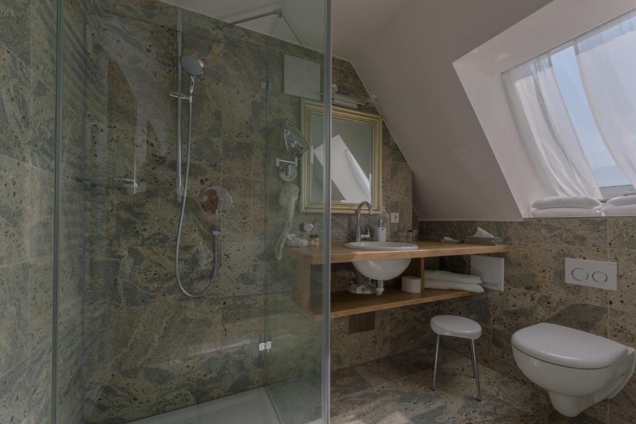 Hotel "Malerwinkel" Gmbh Seeon-Seebruck Room photo