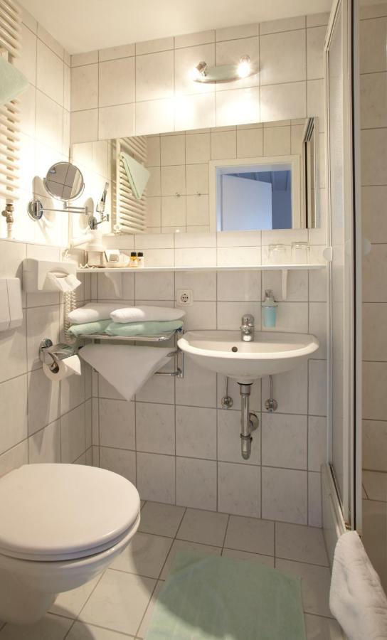 Hotel "Malerwinkel" Gmbh Seeon-Seebruck Room photo